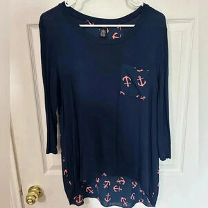 Rue 21 women’s long sleeve tshirt